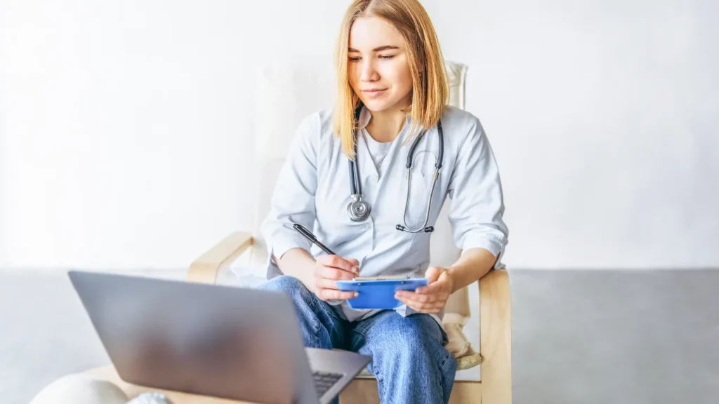 Contabilidade para médico: o que muda na sua rotina financeira e como evitar problemas com o Fisco