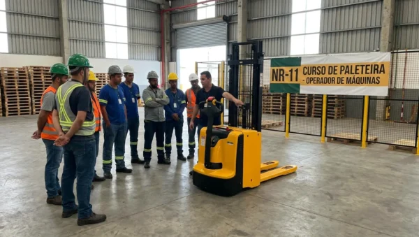Curso de paleteira NR-11